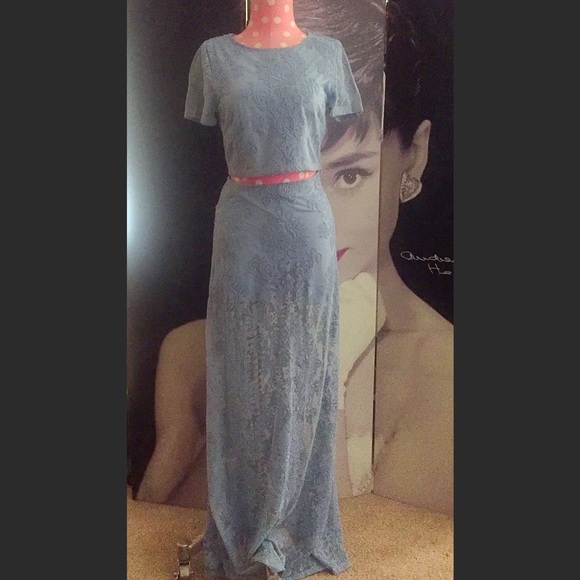 Maxi Skirt and Crop Top set - Picture 3 of 5